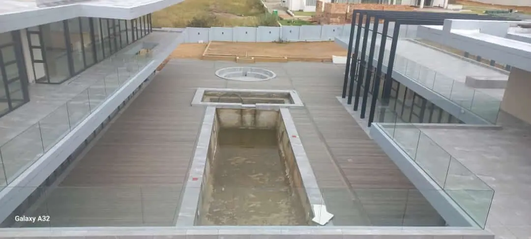 Pool and spa terrace