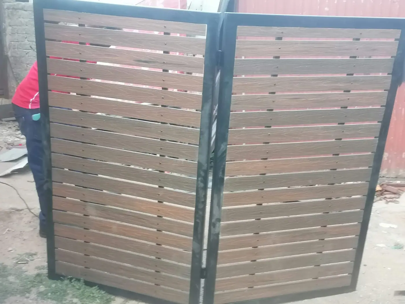 Timber screen and gate