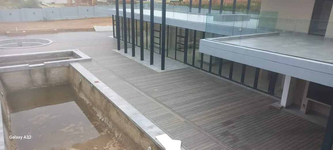 Contemporary deck detail